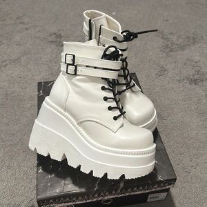 Demonia White Shaker Platforms size 7